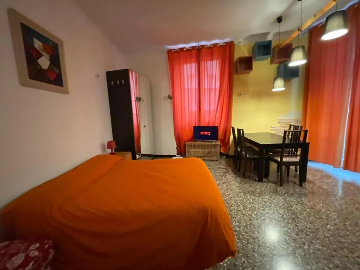 La Genova Storica Dal Monolocale Apartment Italy